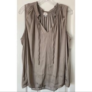 NEVER WORN - Silk Material Tank